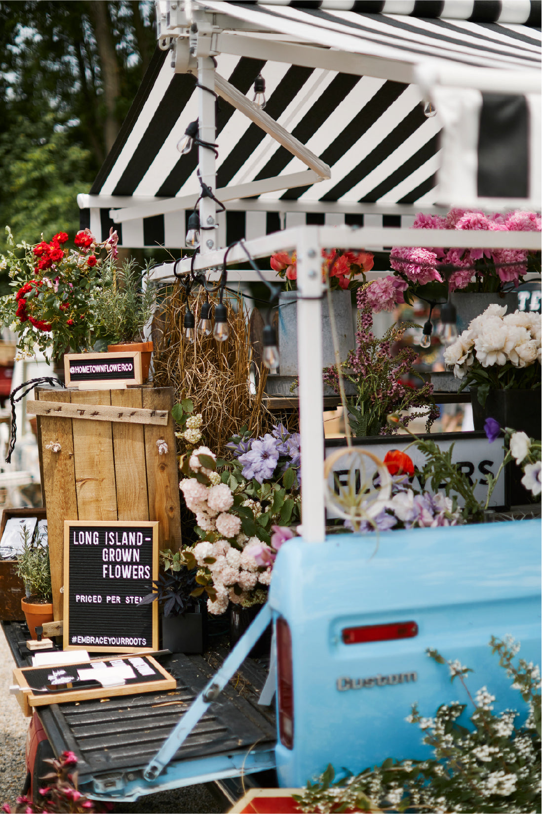 Hometown Vs. Traditional Hometown Flower Co.