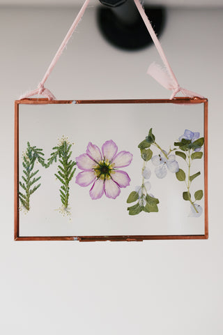 The Pressed Floral Frame - Mother’s Day Exclusive