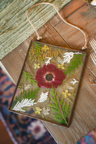 The Pressed Wildflower Frame