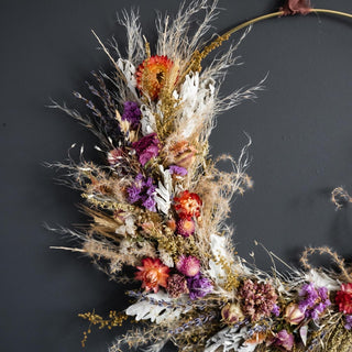 Stems & Spirits: Dried Floral Eternity Wreaths & Mini Medium Readings - October 28th