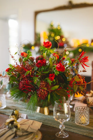 Holiday Flowers in a Bag & Centerpiece Workshop | December 23rd, Huntington