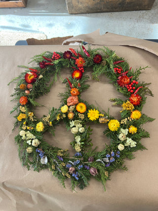 Fresh Holiday Wreath Workshop - Dec 5th, Huntington