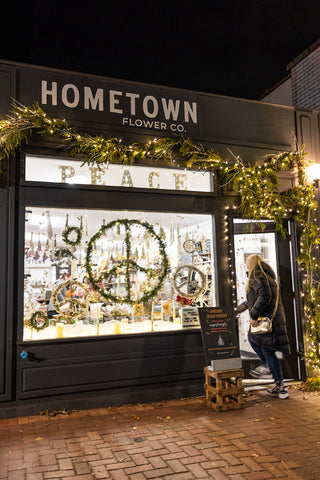 Fresh Holiday Wreath Workshop - Dec 5th, Huntington