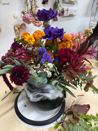 Pumpkins and Cauldrons Centerpiece Workshop | October 25th
