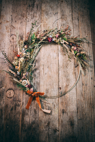 Dried Floral Holiday Hoop Wreath (Copy)