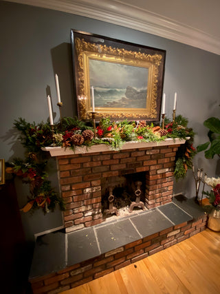 The Decorated Fresh Garland